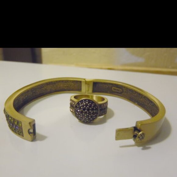Heidi Daus Crystal Hinged Bangle Bracelet and Custer Ring 8 - Picture 6 of 6